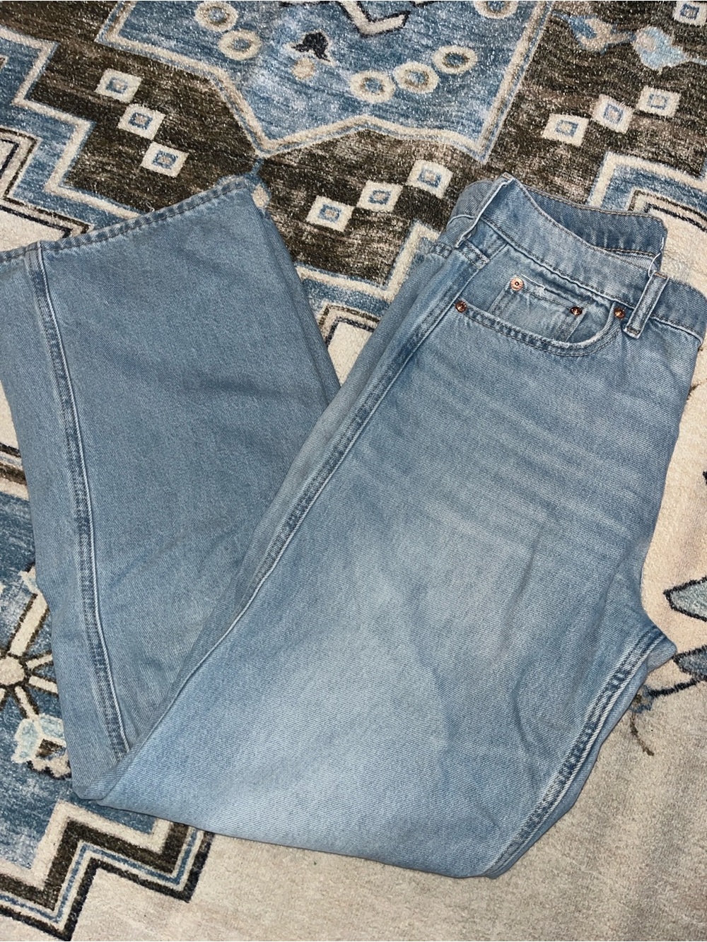 Gap Wide-Leg Jeans